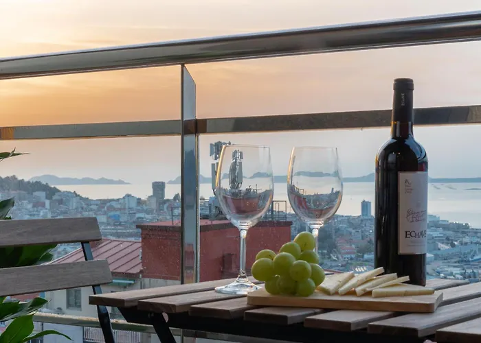 Deluxe By Aragon Apartment Vigo